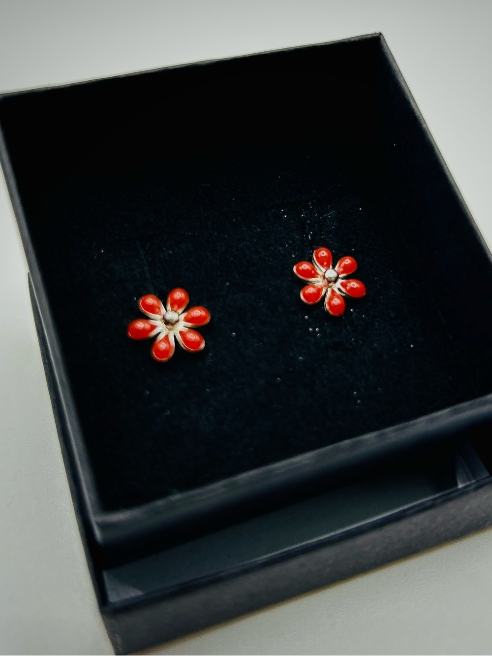 Red Poppy Sterling Silver 925 earrings New Without Tags Whimsical